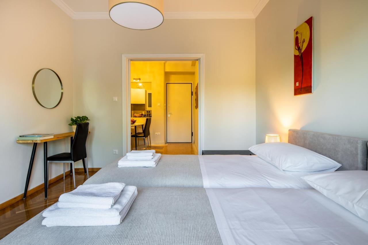 Renovated Apartment Near Acropolis أثينا المظهر الخارجي الصورة